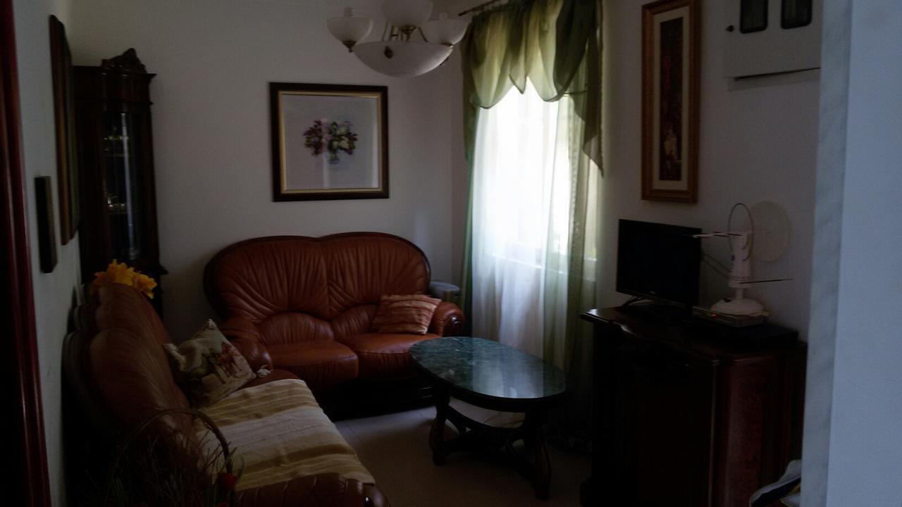 Apartment Botanicheskiy Sad Sutomore Eksteriør bilde
